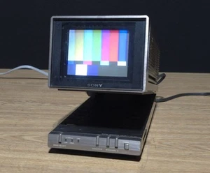 Sony 3.7" KV-4P1 Trinitron Color CRT Monitor - Picture 1 of 10