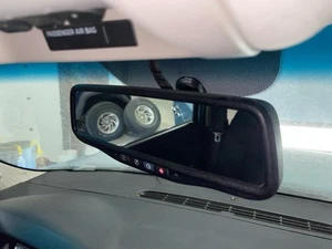 Espejo retrovisor GMC Yukon XL1500 2010-2014 (DRC UE1 atenuación manual) - Imagen 1 de 1