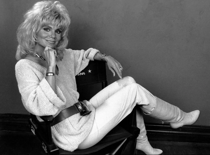 HERMOSA FOTO DE LONI ANDERSON 8x10 Foto 1 de 1