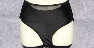 BIKINI UNTERTEIL SLIP SCHWARZ UNI GRÖSSE 34 MIT NETZSTOFF EINSATZ VORNE - Bild 1 von 1
