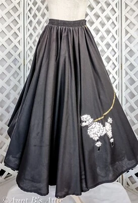 Falda Caniche Adulto Surtido Colores/Tallas Cintura Elástica Falda Circular con Apliques Foto 1 de 4