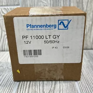 Ventilador Filtro Pfannenberg PF 11000 12V 50/50hz IP 43 Gris Claro - Imagen 1 de 4