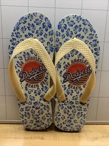 VINTAGE LOS ANGELES DODGERS GIVEAWAY PROMO BEACH GEAR FLIP FLOP SANDALS - Picture 1 of 7