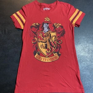 Ladies / Women’s *very slim* Medium Harry Potter Gryffindor Crest T-Shirt Red - Picture 1 of 5