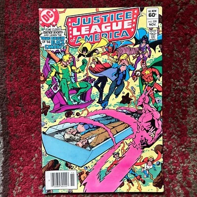 1983 Justice League of America 220 DC Comics Black Canary Origin Story Key Issue - Image 1 of 4
