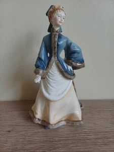 Royal Worcester Winters Morn - 7.75 Inch High - Perfect - Picture 1 of 11
