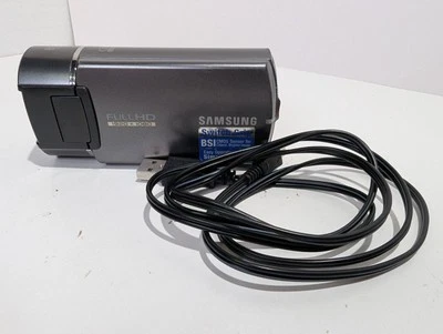 Samsung HMX-Q10TP Full HD Camcorder - Image 1 of 4