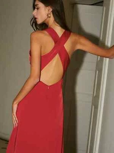 Abito lungo donna Commense scollo cappuccio raso incrociato senza schiena rosso taglia large nuovo con etichetta - Foto 1 di 10