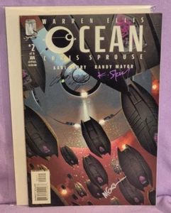 OCEAN #2 SIGNED by Michael Golden AND Karl Story - Wildstorm ------ Warren Ellis - Afbeelding 1 van 1