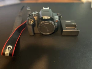 Canon EOS Rebel T6 digital camera w/ 2 lenses & case (U34588) - Picture 1 of 10