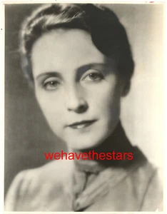DE COLECCIÓN Dorothea Wieck NIÑA EN UNIFORME '31 INTERÉS LESBIANA GAY Pub Retrato - Imagen 1 de 1