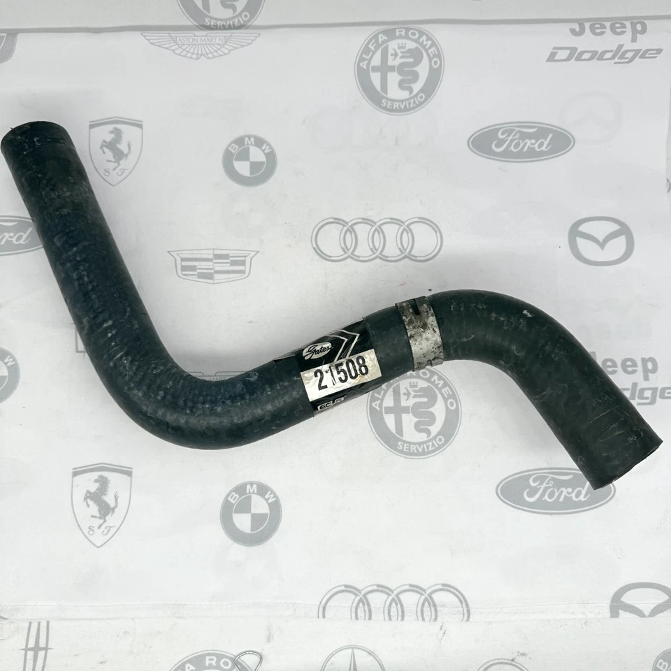 Manguera de refrigerante moldeada radiador superior Toyota Camry Sienna 1987-1991 21508 Foto 1 de 4