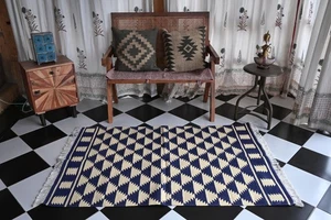 Navy & Beige Diamond Checkered Rug - Picture 1 of 5
