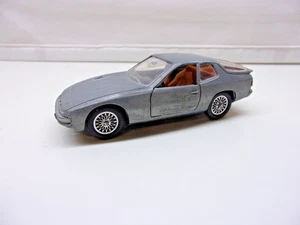 PORSCHE 924 Nr 1051 von SOLIDO 1:43 Fahrzeug hat keinen Lack auf der Karosse - Bild 1 von 4