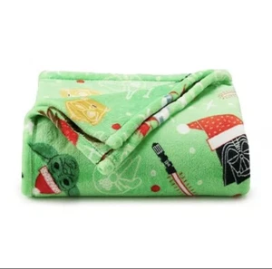 Disney Holly Jolly Star Wars Multi Color Oversized Plush Throw Blanket 60"x72” - Picture 1 of 4