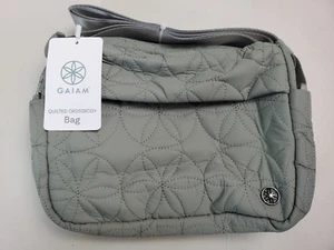 GAIAM Quilted Crossbody Bag -Olive- - Picture 1 of 6