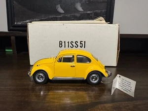1/24 Franklin Mint 1967 Volkswagen Beetle Yellow Part # B11SS51 - Very Good - Picture 1 of 5
