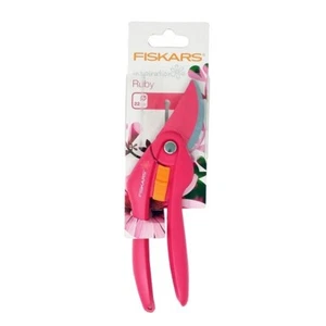 Fiskars Forbici da Potatura Ruby SingleStep™ Inspiration - Foto 1 di 3