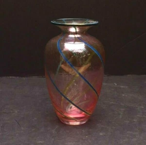 Signed Tim Lazer Pink BLUE Gold 6.5" Studio Art Glass Vase modern SWIRL SPIRAL - Picture 1 of 12