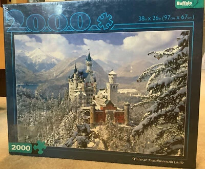 Quebra-cabeça Winter at Neuschwanstein Castle 2000 peças NOVO lacrado jogos de búfalo - Imagem 1 de 3