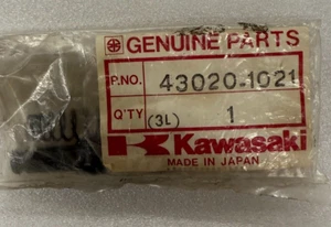 NOS Kawasaki KX80/125/250/500 AR50/80 KDX200 KLR250 KL600 front M/C piston - Picture 1 of 2