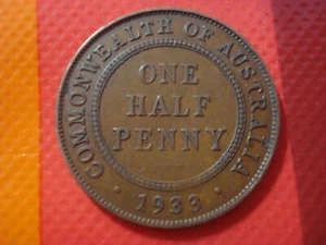 1933 Australian Predecimal Coin. KGV (1/2) Half Penny. x 1 Coin Ungraded - Picture 1 of 2