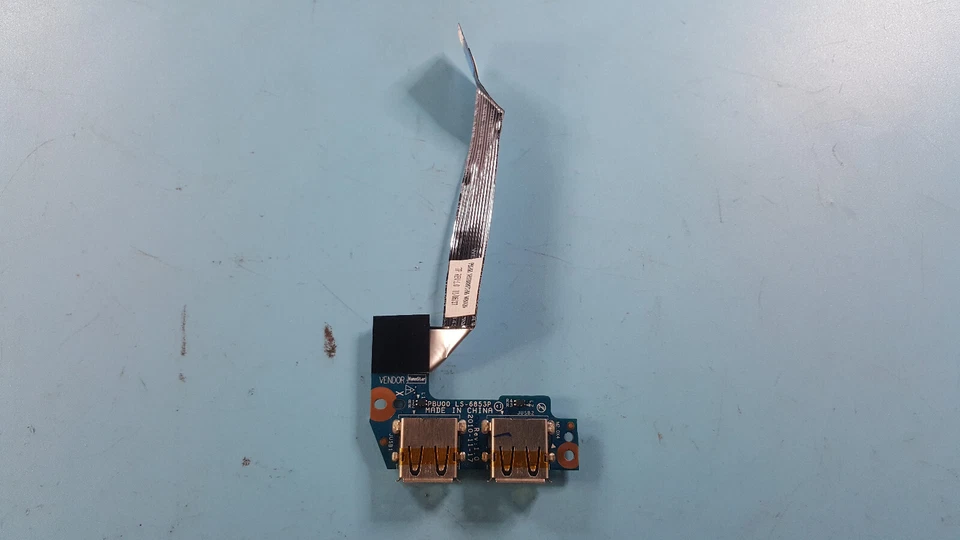 Placa USB Toshiba LS-6853P com cabo - Imagem 1 de 1