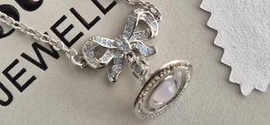 Gargantilla colgante Vivienne Westwood Octavie arco orbe plata nácar regalo - Imagen 1 de 11