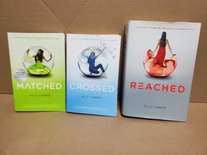 Matched Trilogy series by Ally Condie HC and PB VG Crossed Reached 2010-2012 - Picture 1 of 7