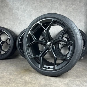 Sommerräder Audi 22" RS6 RS7 4K C8 Original Performance Felgen Schwarz DOT25 TOP - Picture 1 of 11