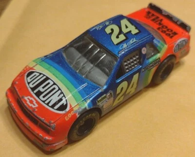 1993 Rookie Of The Year Jeff Gordon #24 Dupont 1:66 Matchbox Chevy Lumina Rare - Image 1 of 4