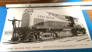 (Pgasteelers1) Long Island Railroad  - 4 Glassey Photographs & Booklet🌠 - Picture 1 of 7
