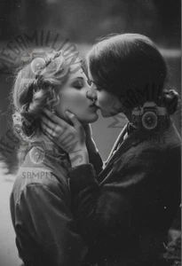 Vintage Photo of Women Kissing - 1920's Pretty Lesbian Couple Girls - 165 - Picture 1 of 2