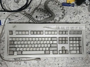 VINTAGE IBM KEYBOARD MODEL M 1984 PART NUMBER 1391401 1392090 Tested w/Cable - Picture 1 of 10