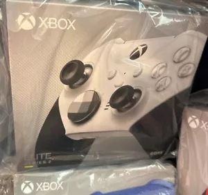 Xbox Elite Wireless Controller Series 2 – Core (White) - Picture 1 of 1