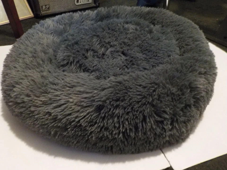 Details by Precious Tails Super Luxury Fur Bolstered Cat & Dog Bed, Gray - Image 1 of 4