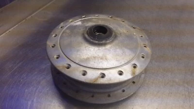 1971 Honda SL 100  Front Wheel Hub  G2-7 - Imagem 1 de 4