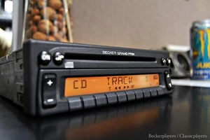 Radio/reproductor de CD PORSCHE 993 964 911 Mercedes BMW Becker Grand Prix 2235 (CDR-21) - Imagen 1 de 17