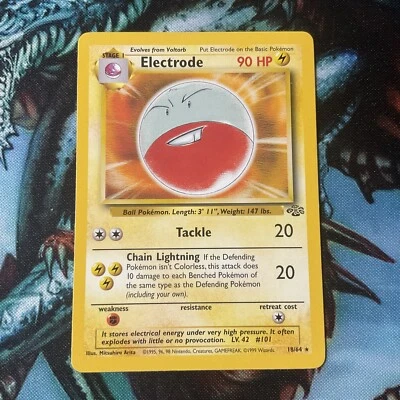 1999. Electrode 18/64 Jungle Rare Pokemon Card Non-Holo Nm - Image 1 of 4