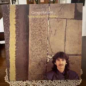 George Harrison Somewhere in England VG+ 1 Dhk 3491 1981 - Picture 1 of 6