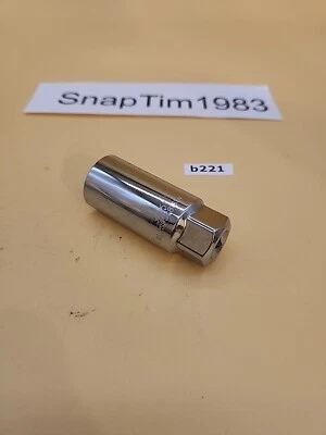 Blue-Point BLPSPS381316 3/8" drive 13/16" spark plug socket with rubber - Image 1 of 4