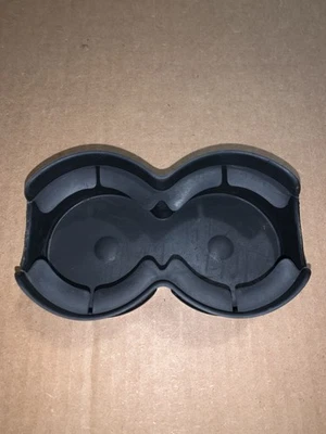 95-04 S10 BLAZER GMC JIMMY CUP HOLDER INSERT 99 97 AUTO SHIFTER ON COLUMN - Image 1 of 2