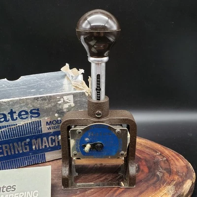 Vintage Bates Model 76 Wide Frame Numbering Machine w/ Box & Manual Hackettstown - Image 1 of 4