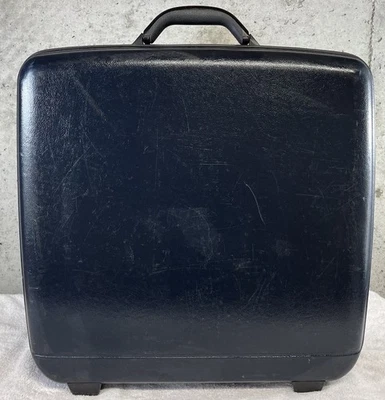 Vintage Samsonite Silhouette 5 Hard Shell Wheeled 29” Dark Navy Luggage W/Key - Image 1 of 4
