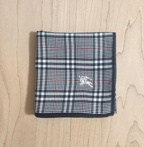 Fazzoletto Burberry cotone nero rosso bianco check logo cavallo - Foto 1 di 4