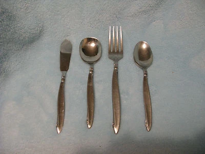  Wm Rogers Premier 不锈钢海岸线或火鸟餐具 4 件 二手  — 第 1/4 张图片