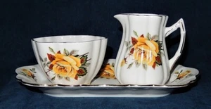 Vintage Old Royal ~ Yellow Roses № 3771 ~ Mini Creamer, Open Sugar Bowl & Tray - Picture 1 of 4