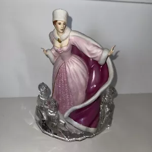 De colección Franklin Mint Casa de Fabergé Porcelana La Reina de las Nieves con Base de Cristal - Imagen 1 de 10
