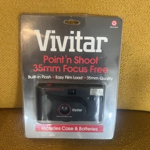 Vintage Vivitar Champion 2 camera Point And Shoot 35Mm Focus Free NEW In Package - Picture 1 of 2