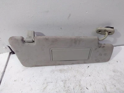 Parasol derecho LAND ROVER DISCOVERY I LJ 3.0 diésel 2015 28639869 - Imagen 1 de 3